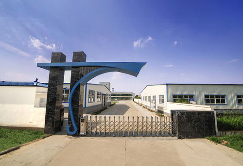 游泳池設(shè)備的選擇與應(yīng)用:游泳池